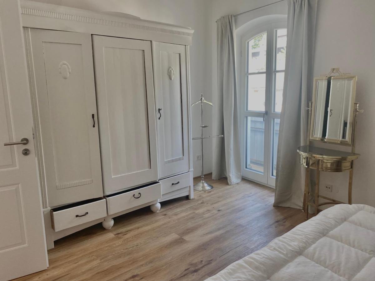 Sonniges Dg Apartment Nahe Bahnhof In Гмунд-ам-Тегернзе Экстерьер фото